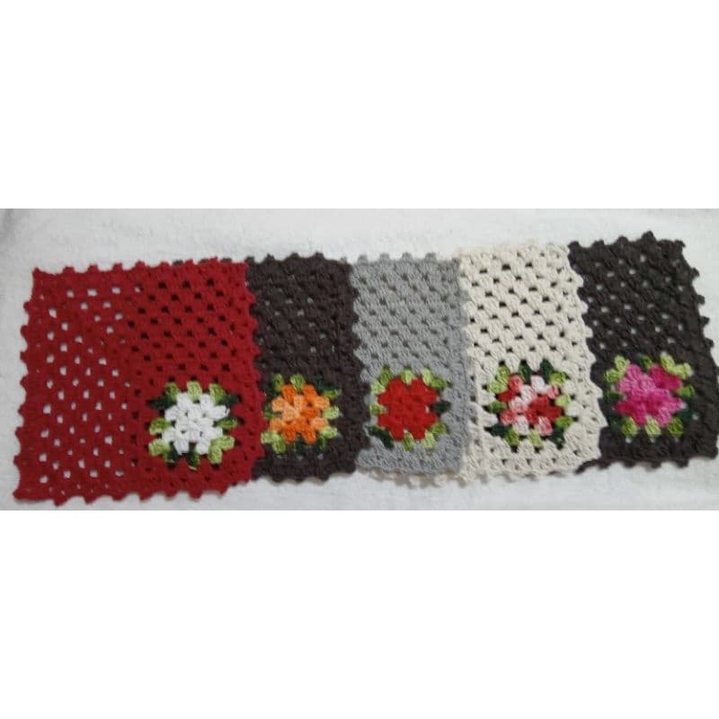 kit de 5 Toalhinhas de crochê quadrada/paninho para estante