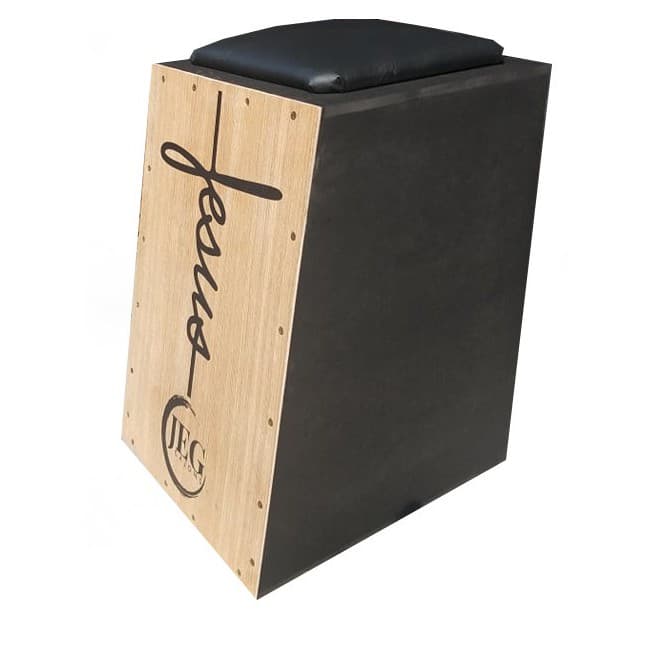 Cajon inclinado Eletroacústico JEG, Construído por Luthier. Com Assento acolchoado (almofadado)