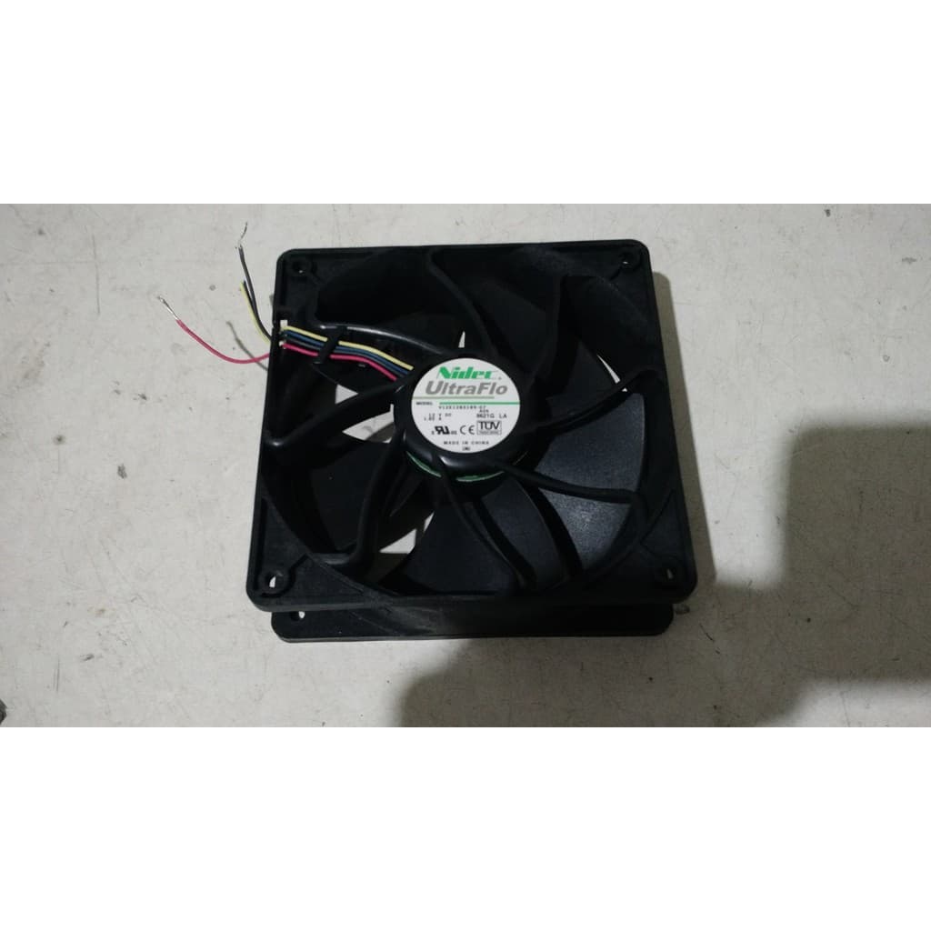 Cooler 120x120x38mm 12vdc 1.85a 4 Fios Nidec V12e12bs1b5-07