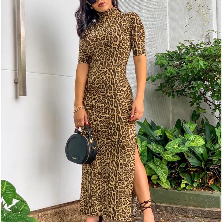 Vestido feminino malha canelada  gola alta manga curta estampa onça moda