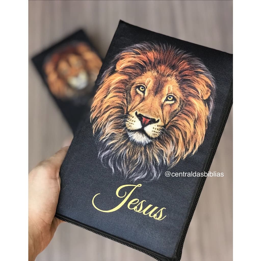Biblia sagrada Leão black ziper | Letras Hiper Grandes | Harpa E Corinhos com indice