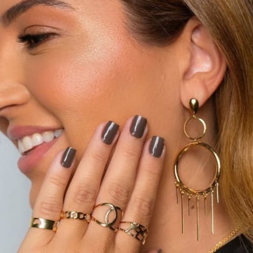 Brinco Banhado A Ouro 18k Modelo Círculos Semijoia De Luxo