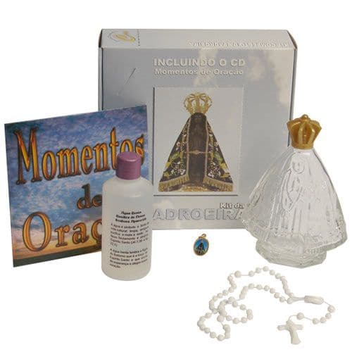 Kit Padroeira, CD Momento de Orações, Frasco com Água Benta 100 ml, Terço, Pingente