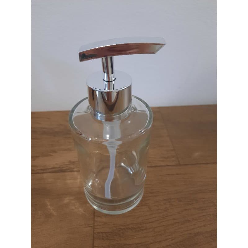 2 Vidros saboneteira cilindro 250ml com válvula saboneteira (VIDRO RESISTENTE) super luxo prata ou dourada. modelo de vidro super robusto.