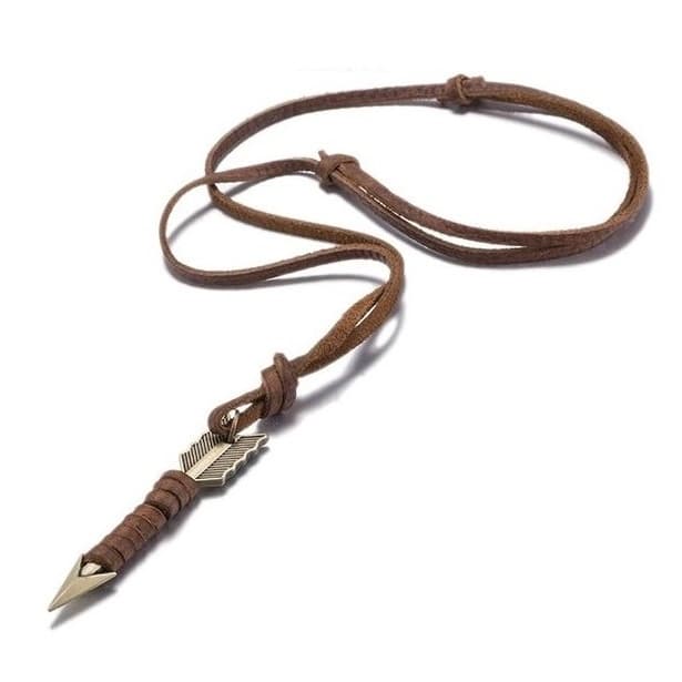 Colar Cordão Masculino Couro Pingente Flecha Em Aço Dourado