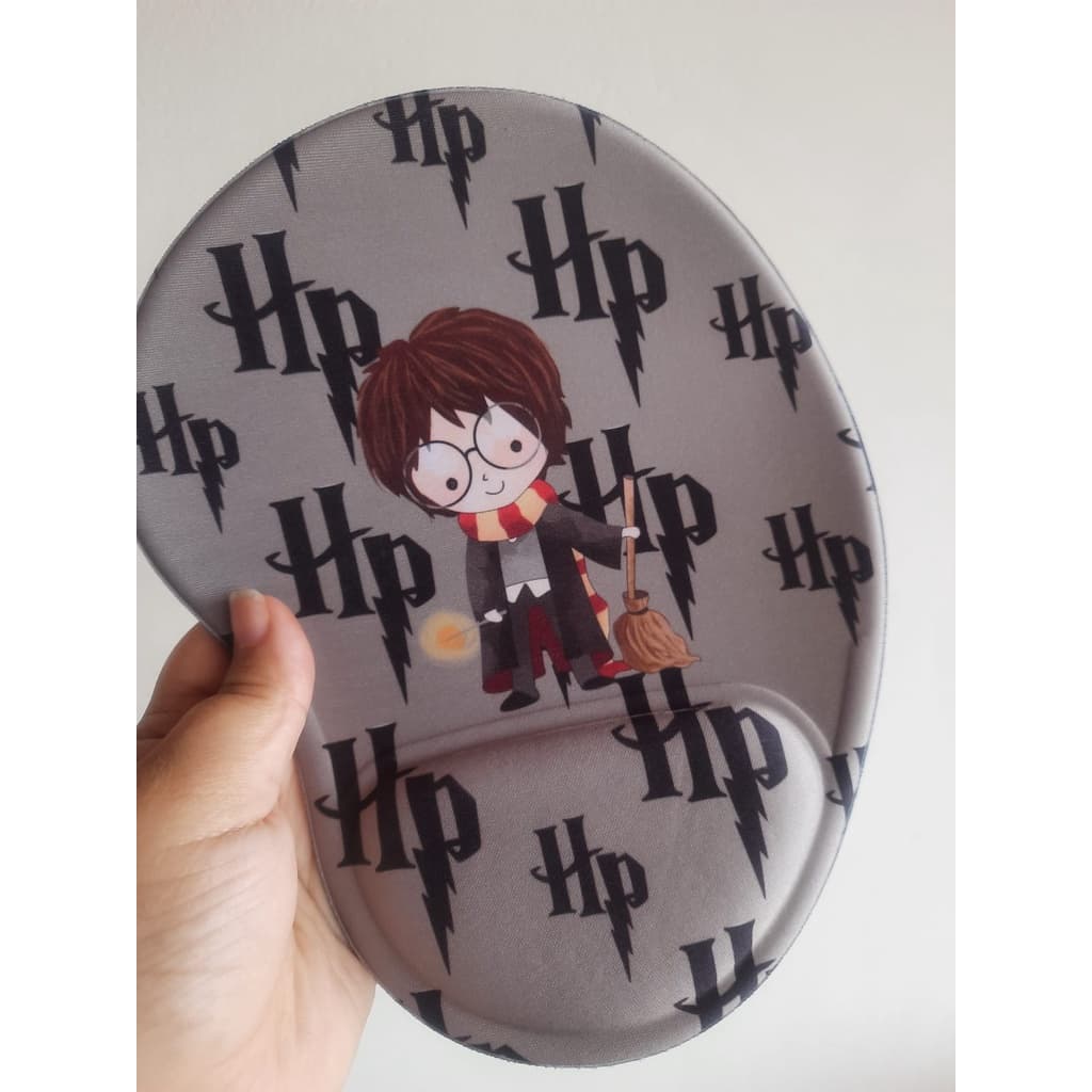 Mouse Pad Ergonômico com apoio de punho:  Harry Potter