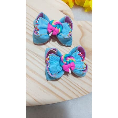 laço infantil de menina com aplique de pirulito/parzinho de laços/