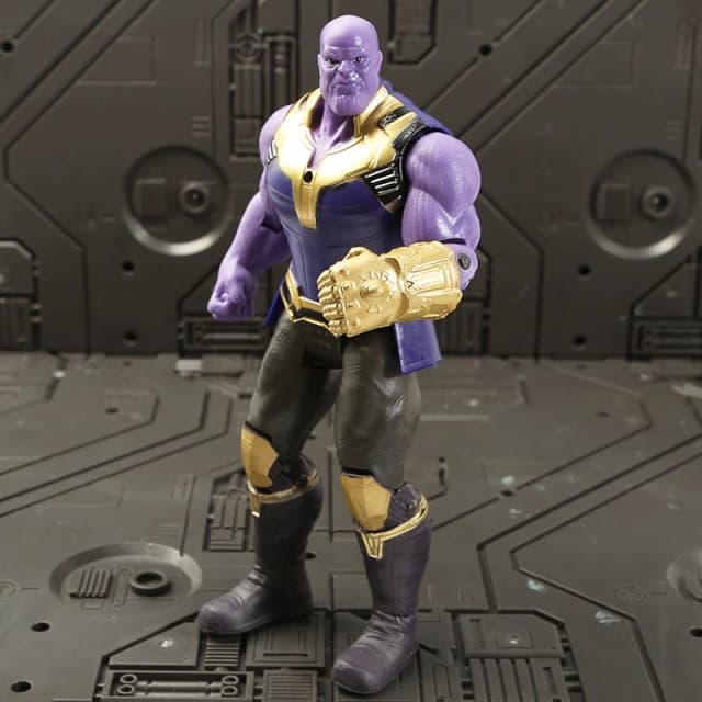 Boneco Thanos Novo Vingadores Avengers Marvel Boneco Brinquedos 18 cm