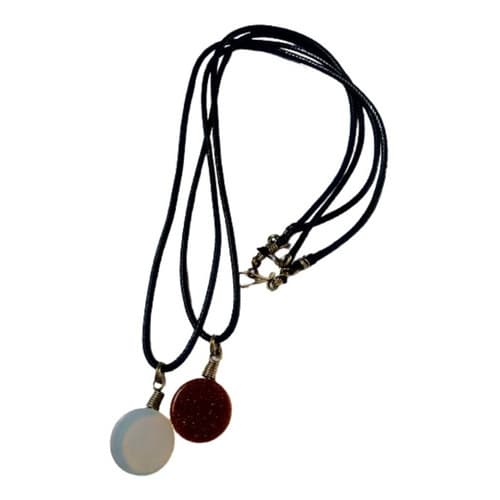 Conjunto com 2 Colares De Pedras Naturais Do Sol e Da Lua.