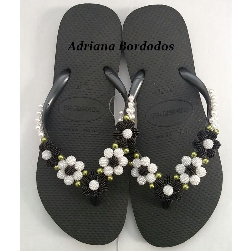 Chinelo ou sandália Havaianas bordado preto ou customizado