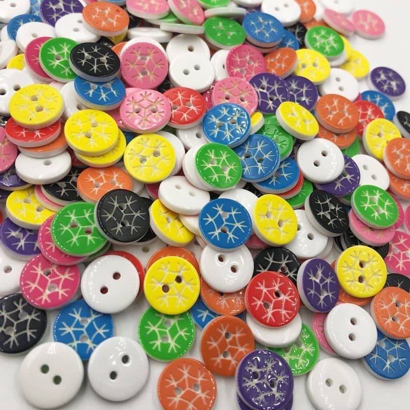 100 Pçs 12MM Lotes Mix Colorido Botões De Resina De Neve DIY Scrapbooking Acessórios Vestuário Do Miúdo Noções De Costur