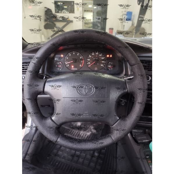 capa de volante costurada Corolla 92 a 97