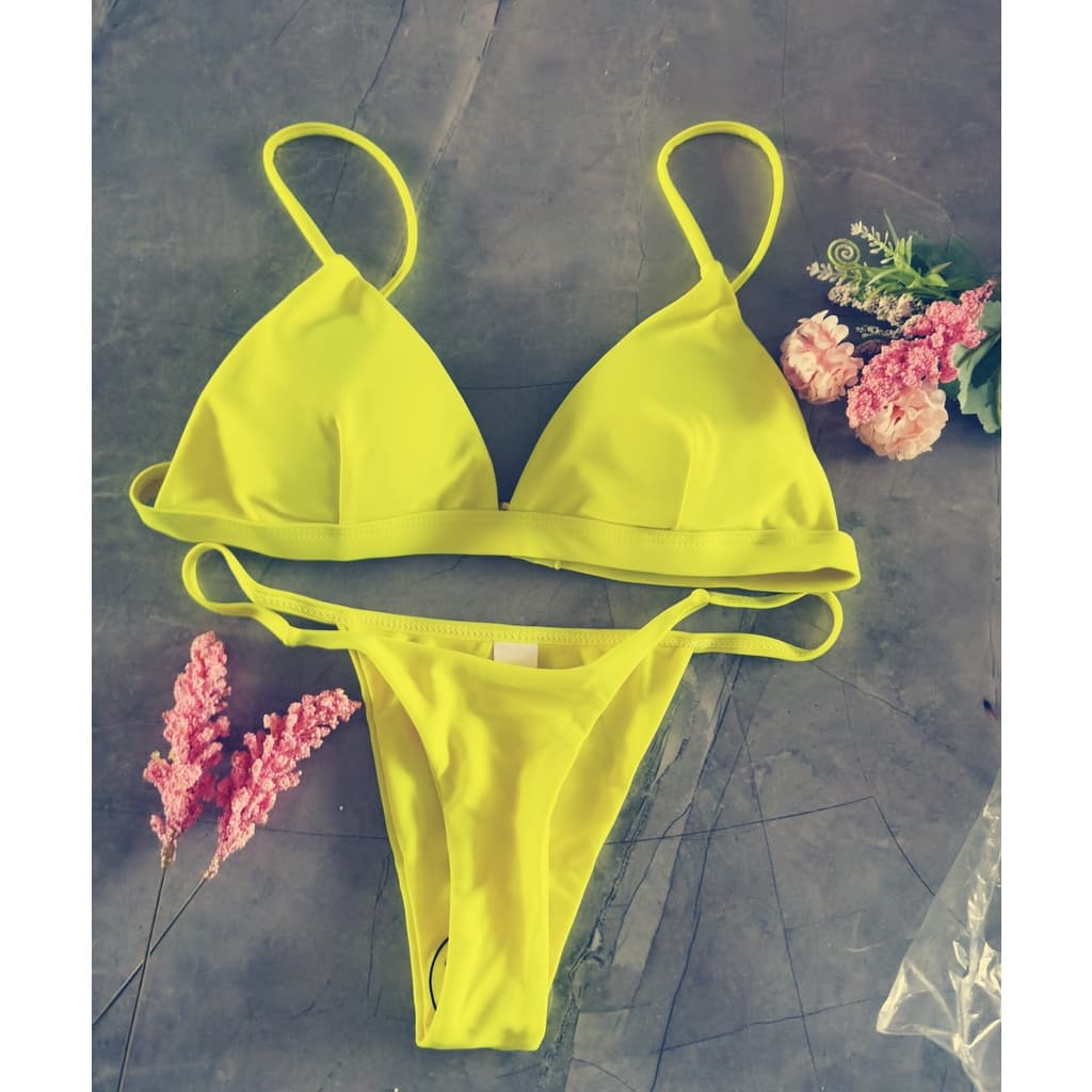 Novo Produto Cor Sólida  Traje De Banho Moda Biquíni Feminino Triângulo Praia De Duas Peças
