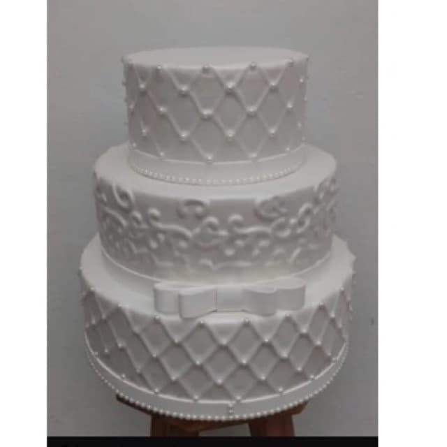 bolo fake casamento branco 1