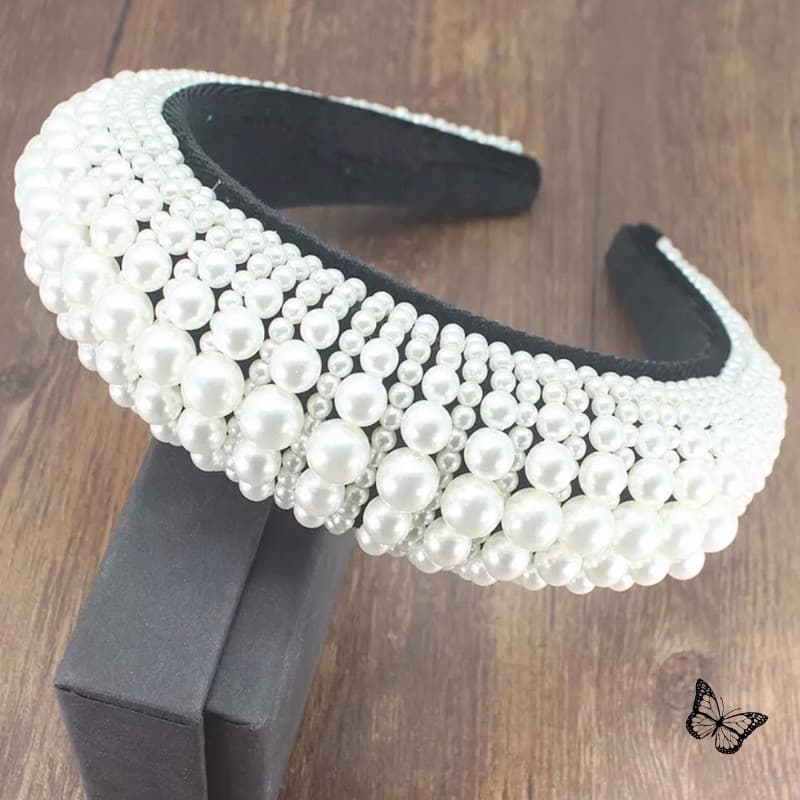 Tiara com Pérolas e Canutilho Super Luxo