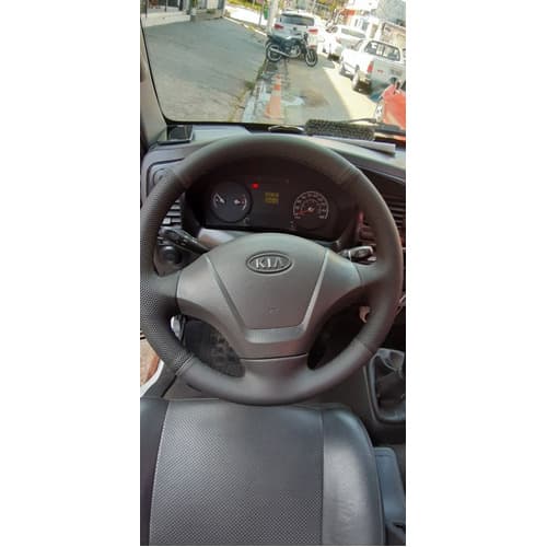 Capa De Volante Costurada Kia Bongo