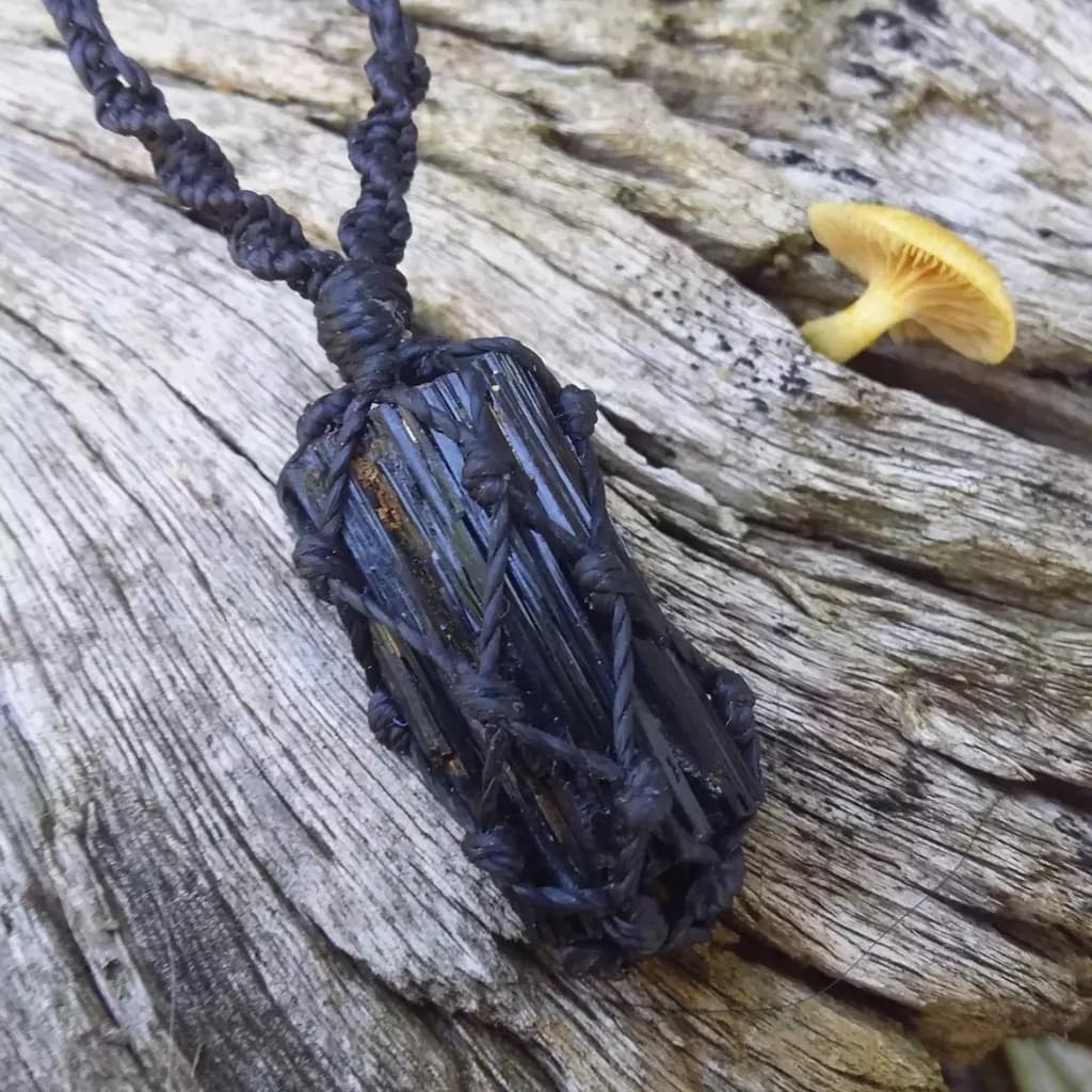 Colar De Turmalina Negra Amuleto de Proteção
