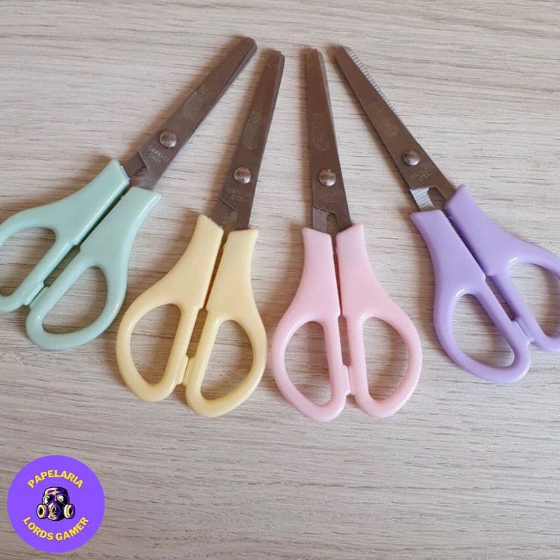 Tesoura Escolar 13cm Soul Pastel BRW / Material Escolar  / Papelaria / Tesoura Ponta Arredondada