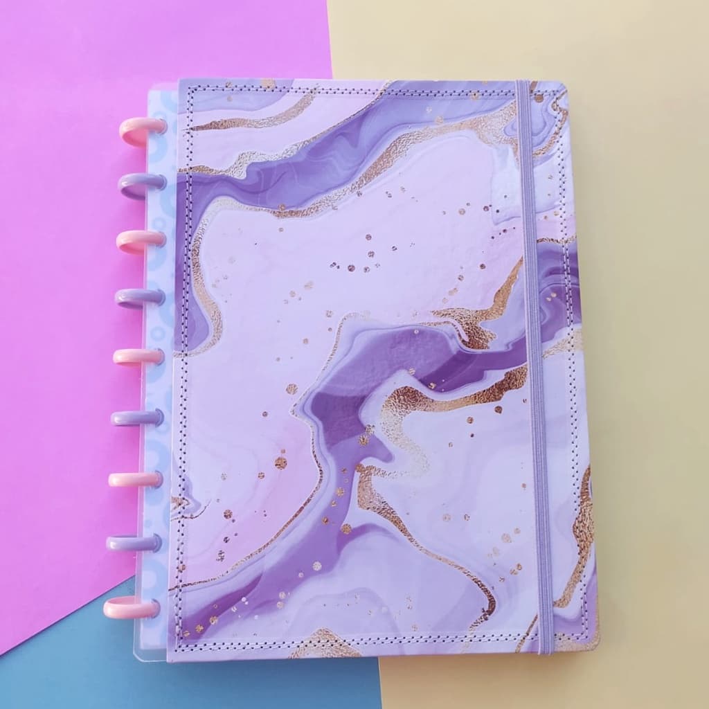 Caderno Disco 10 Matérias Infinito Sistema Inteligente Rosa e Lilás Coleção Virtudes - Força