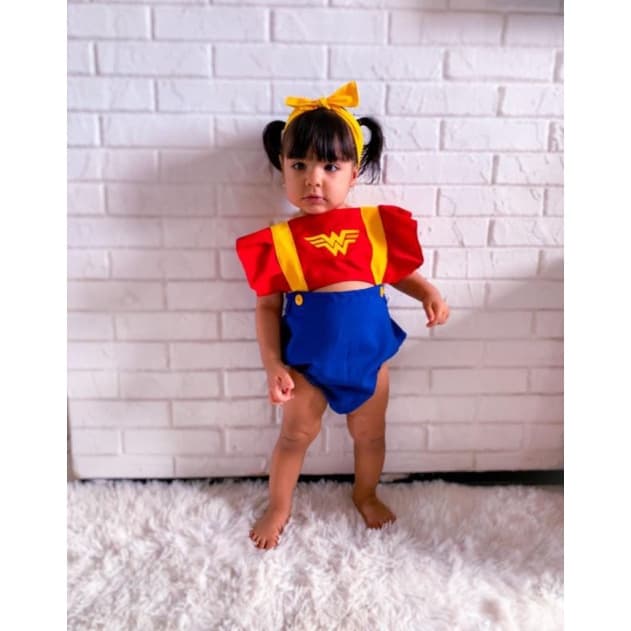Romper mulher maravilha | roupa temática mêsversario