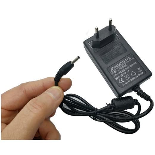Fonte Carregador Po 5v 3a (3,0*1,1)