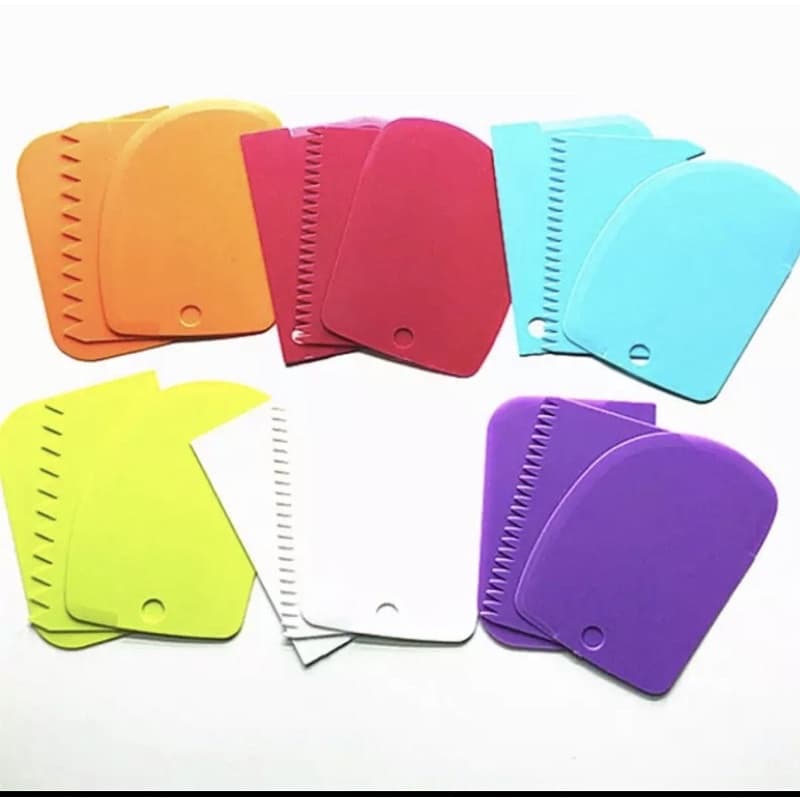 Kit Raspador E Espátula De Plastico Confeitaria