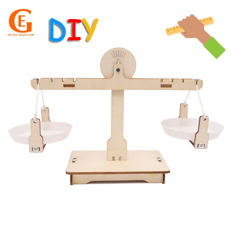 Donativo Educação DIY Montagem Da Escala De Equilíbrio De Madeira Jogo De Aprendizagem De Matemática Brinquedos Para Crianças Aprender Adicionar Kits De Modelos De Subtração