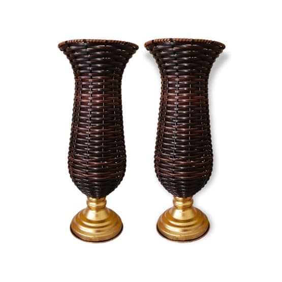 Dupla de vaso tipo taça com base de metal dourada LD
