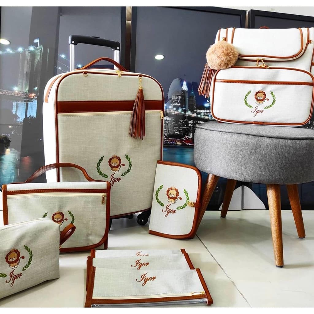kit de bolsas maternidade mala de rodinha bordo+mochila 2em1 +carteirinha de vacina +trocador luxo +necesserie m+3 saquinhos para maternidade .