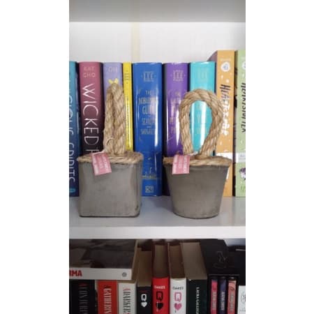 Suporte para Livros, aparador de livros de cimento e sisal