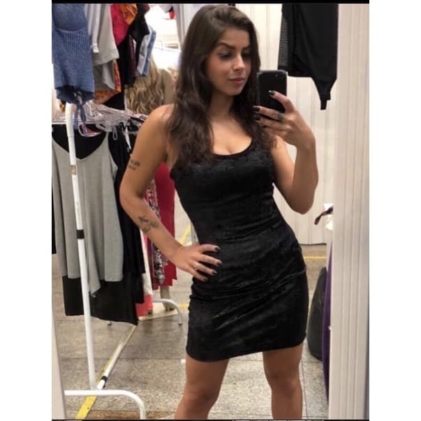 Vestido tubinho - veludo molhado alças