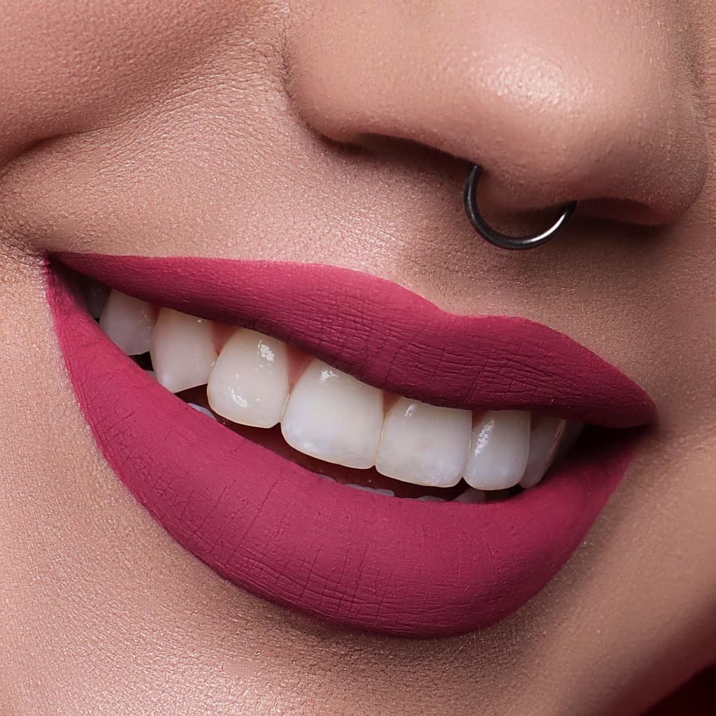 Batom Liquido Matte Vegano Adversa Coleção Pinup Cor CASSIA