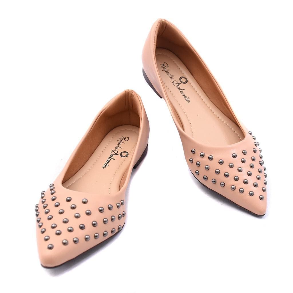 Sapatilha Nude Feminina com detalhe em spike confortavel moda blogueira moda casual