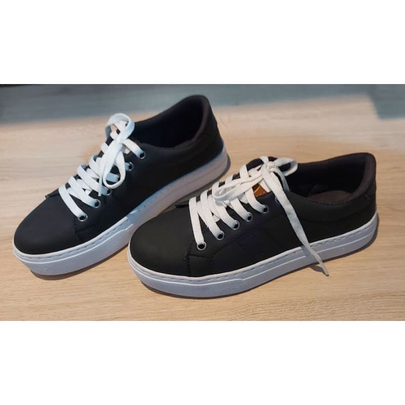 Tênis/Sapatênis Casual Feminino Preto/Solado de Borracha/34.