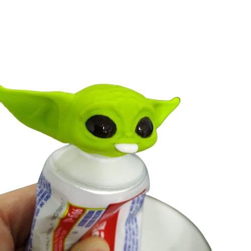 Divirta a Criançada com a Tampa de Pasta de dente do Baby Yoda - Imagine a Surpresa no Banheiro - Pasta Dental Star Wars