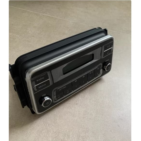 Radio Nissan Kicks Cmf - R3000m -16c - B ORIGINAL NISSAN ANOS 2018/2019/2020 NOVO RETIRADO CARRO AINDA NA CONCESSIONÁRIA