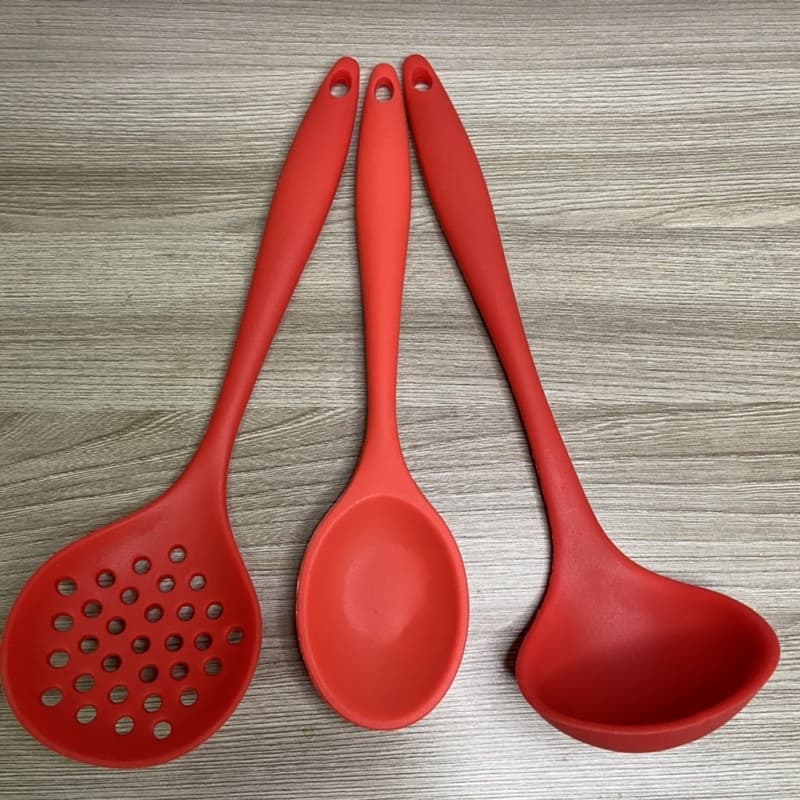 Kit  de Silicone de Servir 3 Peças Colher de Arroz Silicone +  Concha de Silicone + Escumadeira de Silicone - Grande