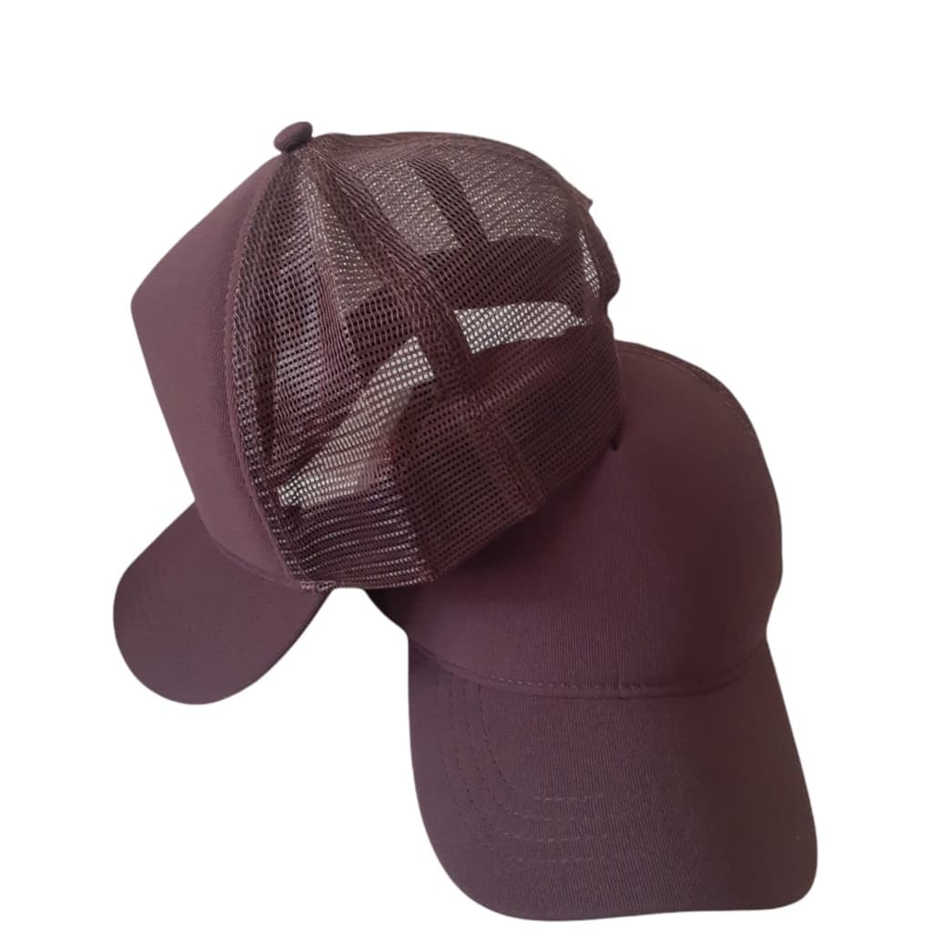 Boné Trucker Liso Marrom Com Redinha Telinha Aba Curva
