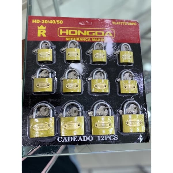 Cartela de Cadeado 30-40-50 Variados Tamanhos c/12 PCS