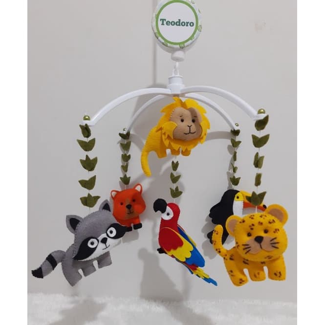 Mobile para berço musical e giratório fauna brasileira