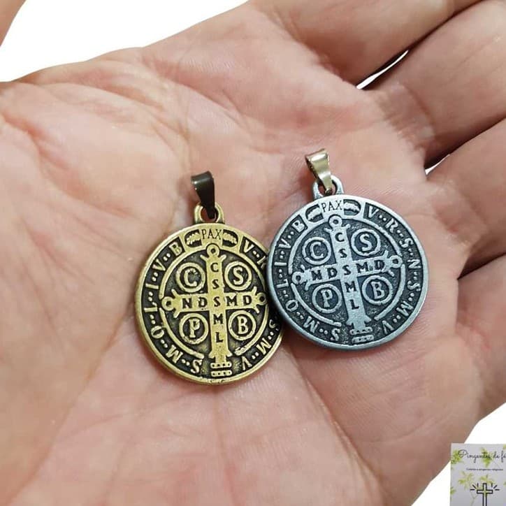 5 Medalhas São Bento Pingente para Montagem de Bijuterias Colares Artesanatos
