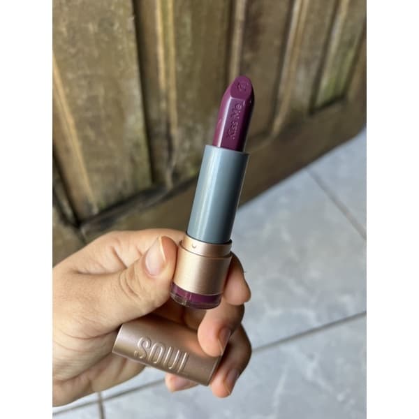 Batom Vinho Alta Costura Matte Kiss Me 3,7g Eudora