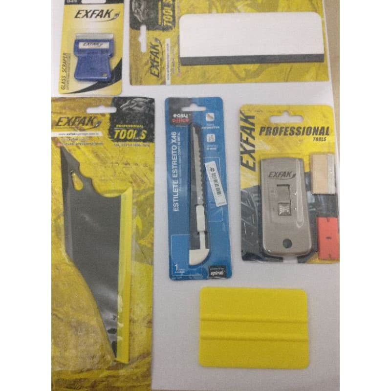 kit de instalação de Película Insulfilm, e Adesivos, limpeza e remoção.