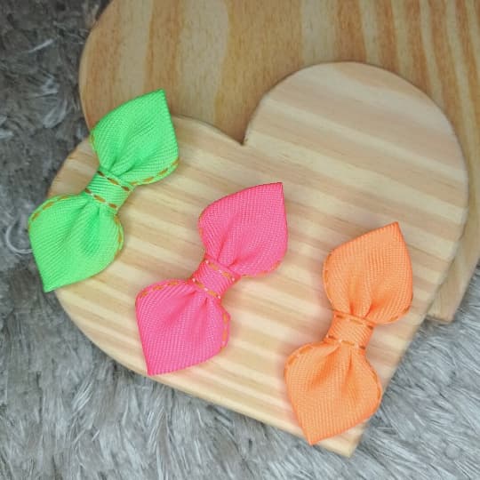 Lacinhos com Bico de Pato - Laço Infantil para Cabelo Menina - Coleção de Verão - NEON - Laço Babi