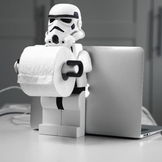 Suporte para papel higiênico Stormtrooper Lego