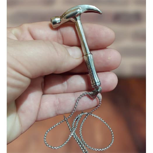 Corrente com Pingente Aço Inox Martelo construção