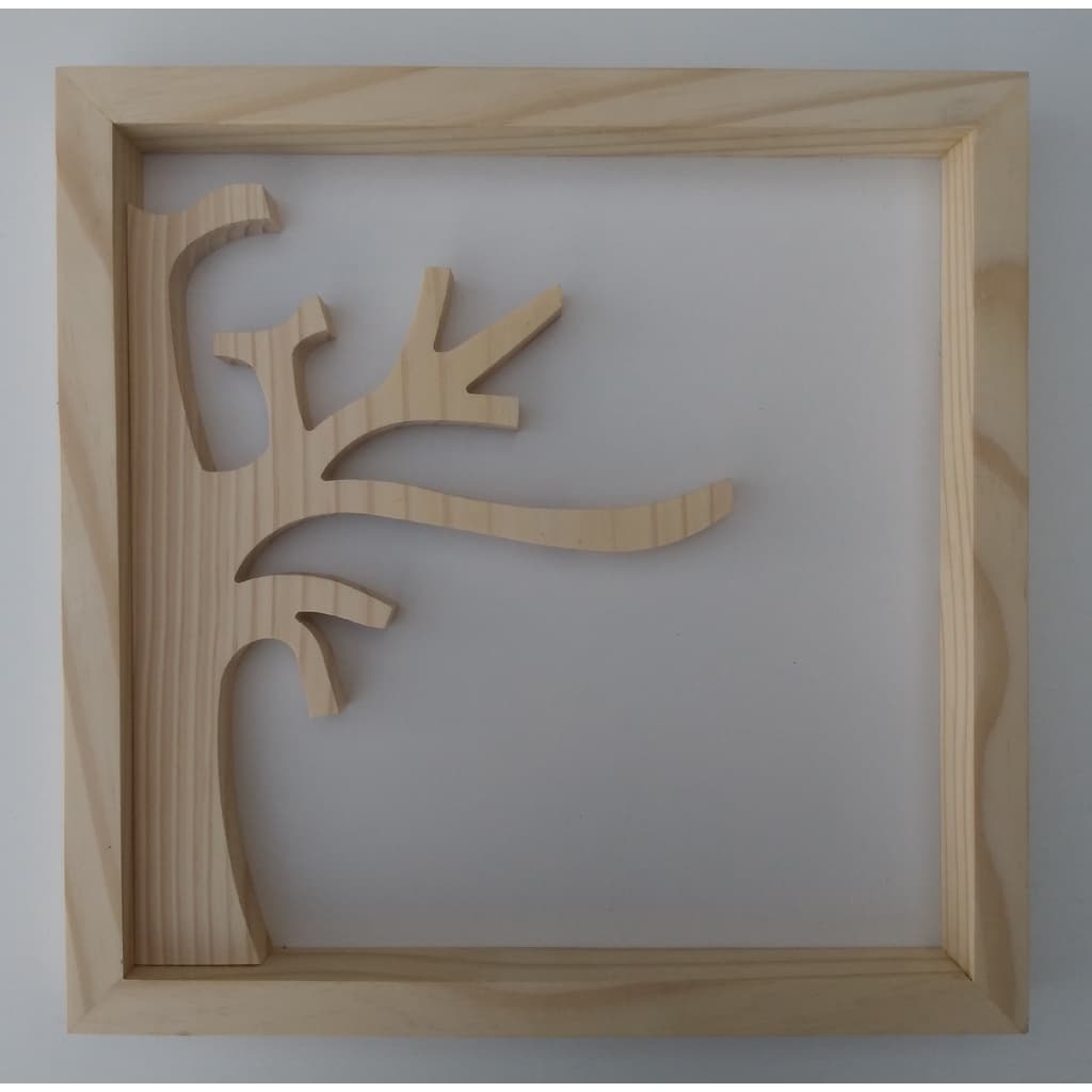 Moldura de pinus  35x 35x 4 cm + meia arvore de pinus NÃO ACOMPANHA NOME