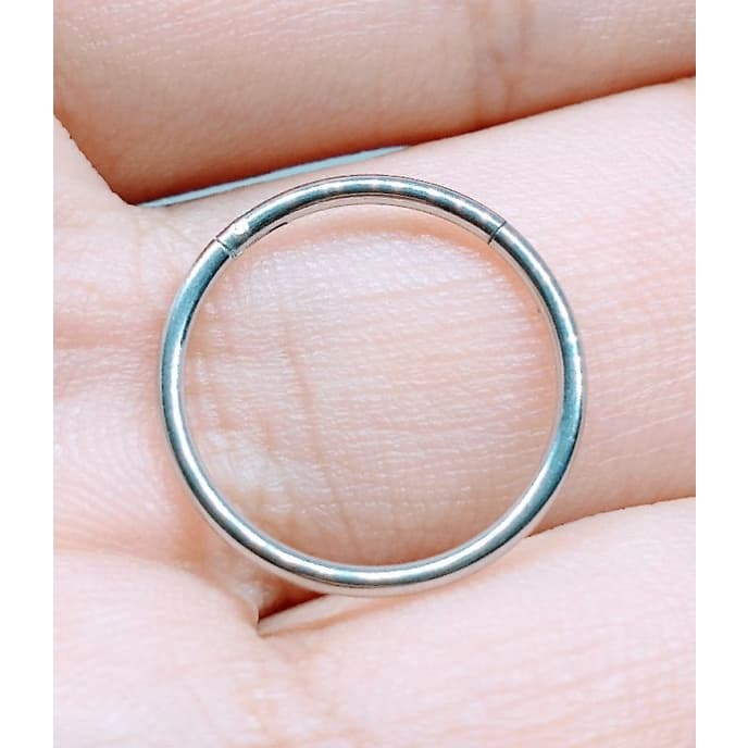 piercing segmento conch 14mm click articulado lobulo helix septo aba captive aço prata e dourado  unissex clique
