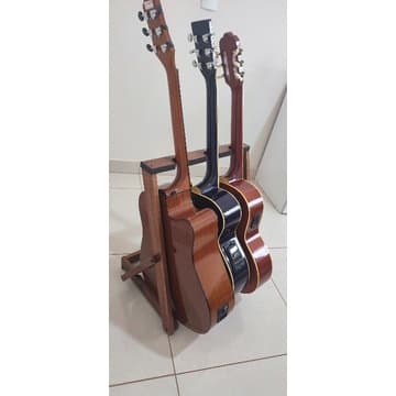 Suporte Rack para violão, guitarra e viola.