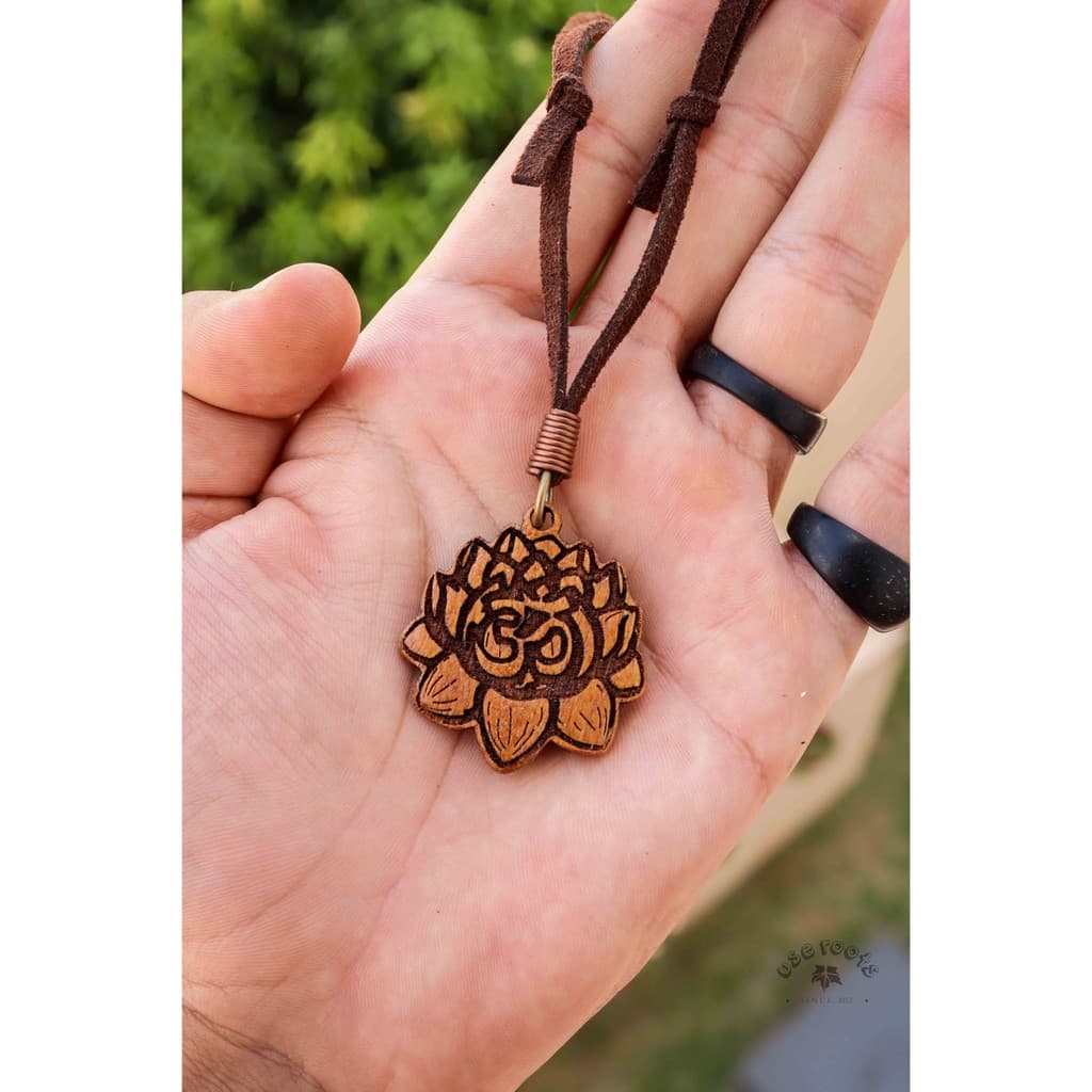 Colar Flor de Lotus
